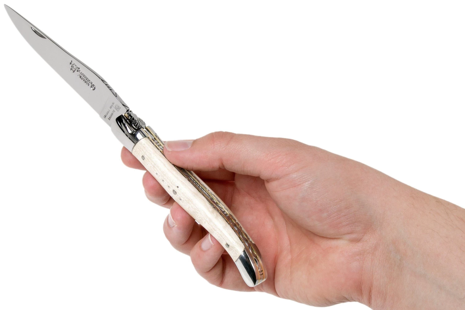 Laguiole En Aubrac 12cm Doubles Platines, érable Ondé Guilloché à La Main L0712EEN1/FSJ1 8 Laguiole En Aubrac 12cm Doubles Platines, érable Ondé Guilloché à La Main L0712EEN1/FSJ1 – Image 8