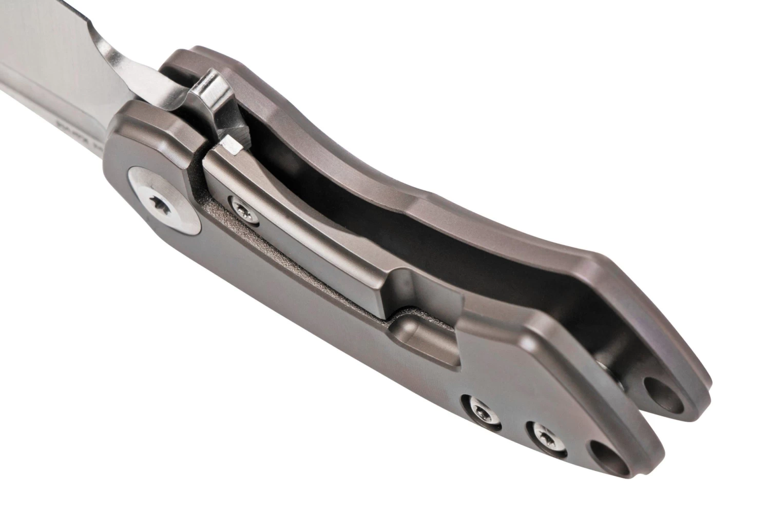 Kansept Mini Korvid K3030A3 Satin CPM-S35VN, Bronze Titanium Couteau De Poche, Justin Koch Design 5 Kansept Mini Korvid K3030A3 Satin CPM-S35VN, Bronze Titanium Couteau De Poche, Justin Koch Design – Image 5