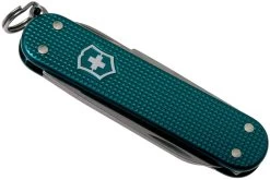 Victorinox Classic SD Alox Colors, Wild Jungle 0.6221.242G Couteau Suisse 7 Victorinox Classic SD Alox Colors, Wild Jungle 0.6221.242G Couteau Suisse -Couteaux Promotion Boutique VT0 6221 242G 04 victorinox
