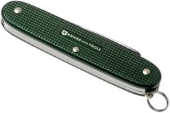 Victorinox Pioneer Alox Green 0.8201.24R4.KTE1 Knivesandtools Edition, Couteau Suisse -Couteaux Promotion Boutique VT0 8201 24R4 KTE1 04 victorinox